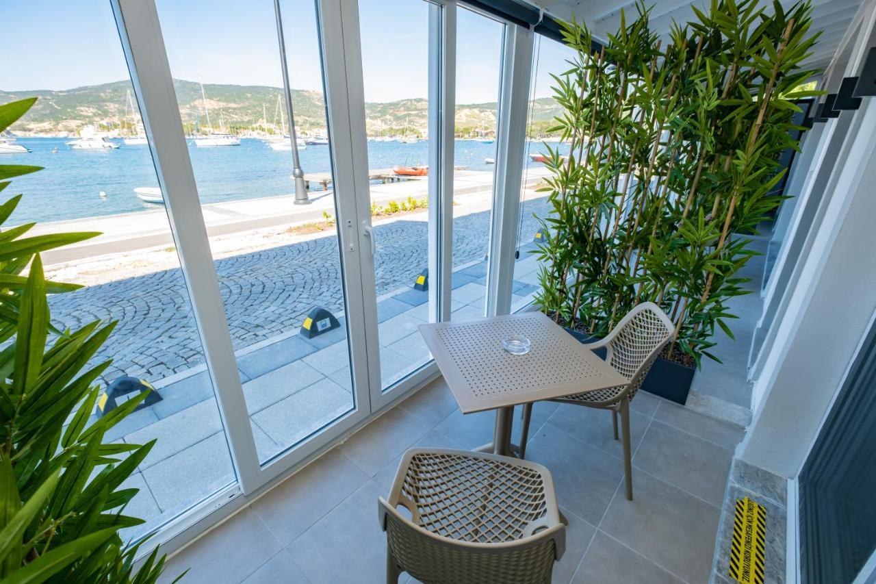 Bd Suites Foca Exterior photo