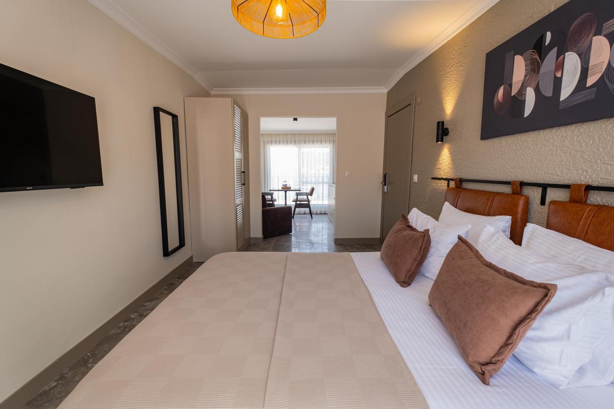 Bd Suites Foca Exterior photo